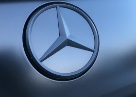 Mercedes S-klasa czarna satyna_2